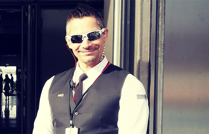 doorman7