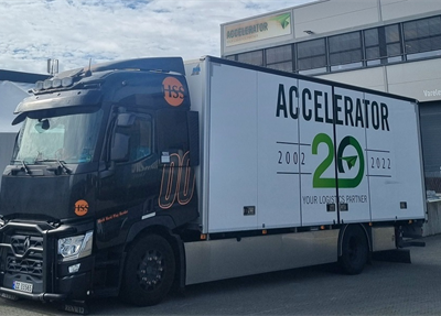 accelerator3